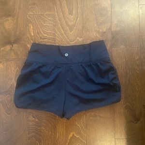 Lululemon athletic shirts - the short shorts